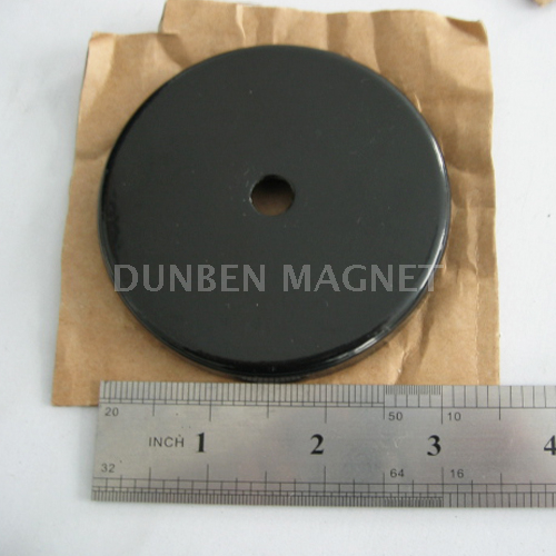Powerful black ferrite ceramic round base shallow pot magnet,Ferrite Holding Magnet,Ferrite Pot Magnet with borehole,Hard Ferrite Eyebolt Ring Magnet